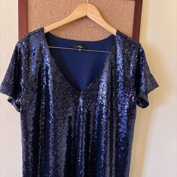 Lulus sequin dress. Knee length. 1xl. - Picture 4 of 5